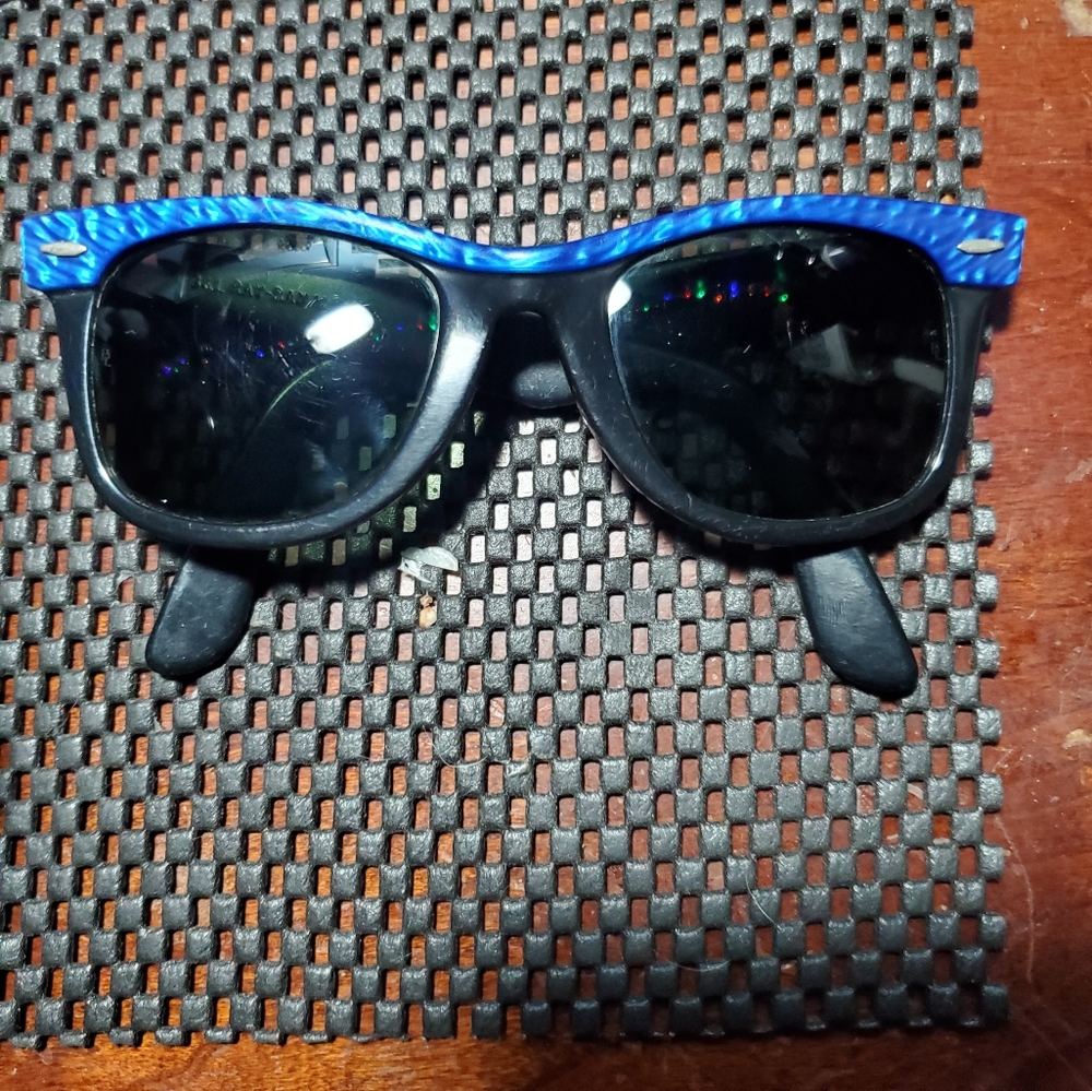 Vintage wayfarer sunglasses